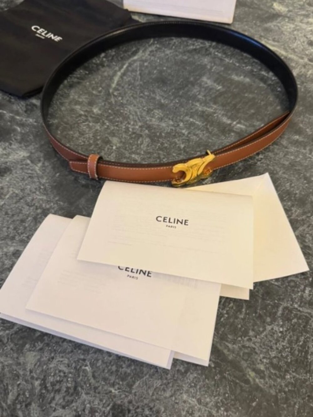 New Celine Triomphe Reversible Leather Belt - Black/Tan - 90cm - Picture 9 of 10